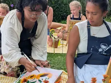 Picnic Paint and Sip private event photo 3