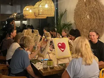 Tote Bag Paint and Sip private event photo 9