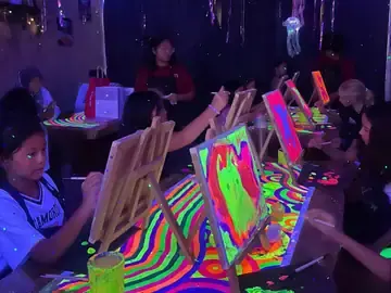 Neon Paint and Sip private event photo 2