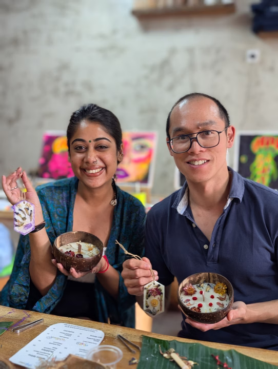 Paint and Sip Ubud creative guest moment 12