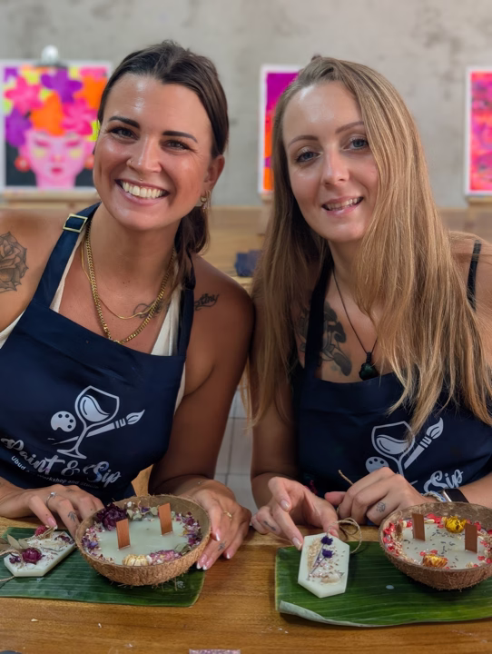 Paint and Sip Ubud creative guest moment 14