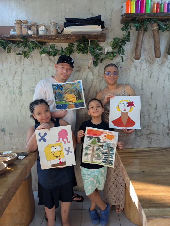 Paint and Sip Ubud creative guest moment 21